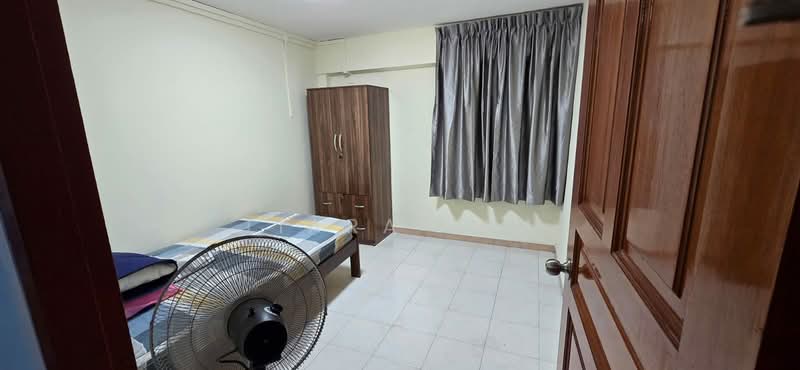 936 Hougang Street 92, 936 Hougang Street 92, Room Rental, 60 sqft, HDB Flat For Rent, by Tiara Lim, 500143313 - Bedroom - PropertyGuru.com.sg