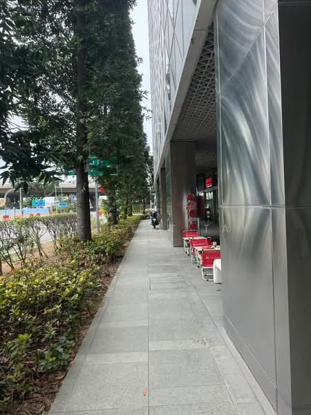 Eon Shenton, 70 Shenton Way, 205 sqft, Mall Shop For Rent, by Vincent Tay, 500143315 - Exterior - CommercialGuru.com.sg