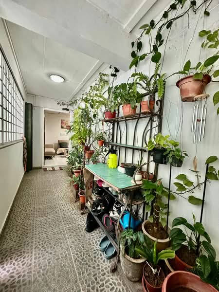 117 Pasir Ris Street 11, 117 Pasir Ris Street 11, 4 Bedrooms, 1,421 sqft, HDB Flat For Sale, by Kavin Kuah, 500143317 - Entrance - PropertyGuru.com.sg