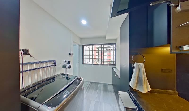 556 Jurong West Street 42, 556 Jurong West Street 42, 4 Bedrooms, 1,614 sqft, HDB Flat For Sale, by Magdeline Sng, 500143345 - Yard - PropertyGuru.com.sg