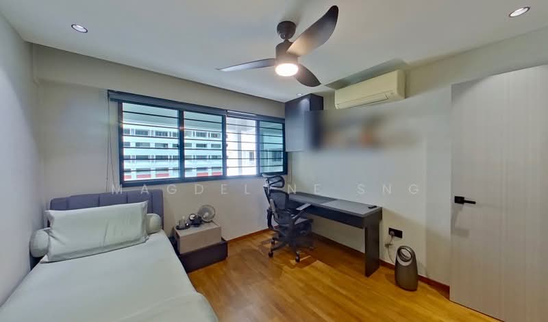 556 Jurong West Street 42, 556 Jurong West Street 42, 4 Bedrooms, 1,614 sqft, HDB Flat For Sale, by Magdeline Sng, 500143345 - Common Bedroom - PropertyGuru.com.sg