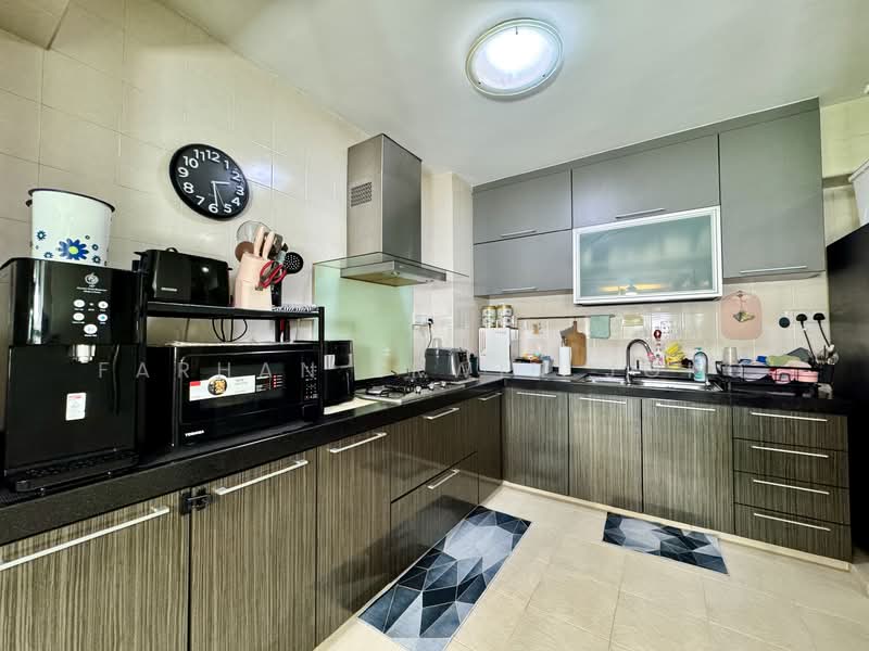203A Punggol Field, 203A Punggol Field, 3 Bedrooms, 1,184 sqft, HDB Flat For Sale, by Farhan Erwin Joko, 500143352 - Kitchen - PropertyGuru.com.sg