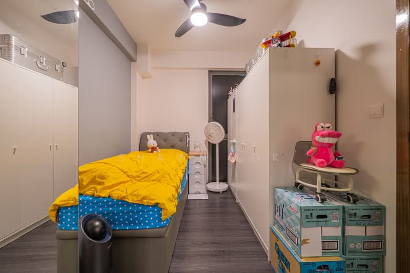 Smart Suites, 302 Sims Avenue, 1 Bedroom, 452 sqft, Condominium For Sale, by Shawn Fok, 500143358 - Bedroom - PropertyGuru.com.sg