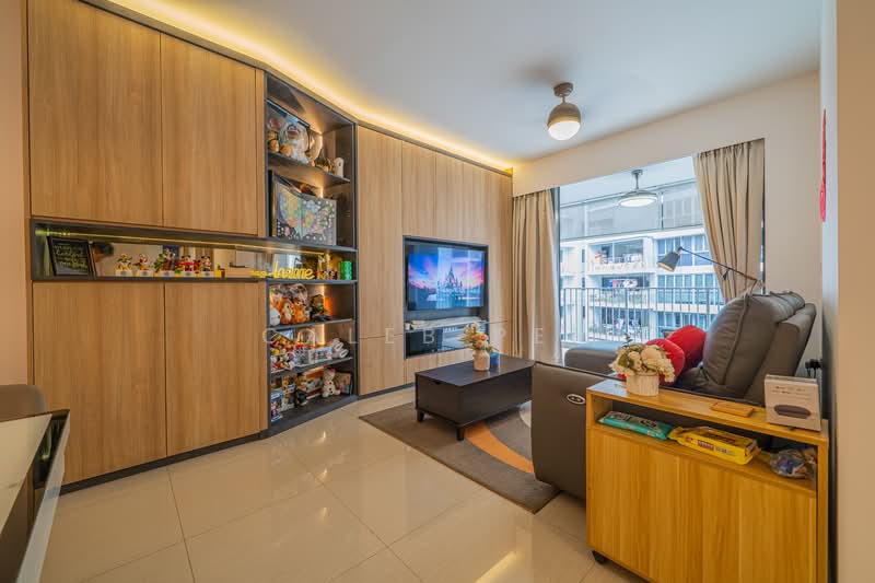 Parc Life, 41 Sembawang Crescent, 3 Bedrooms, 1,001 sqft, Executive Condominium For Sale, by Caleb Peh, 500143392 - Living Room - PropertyGuru.com.sg