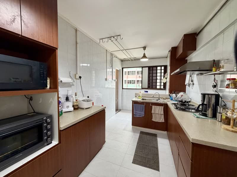435 Bukit Panjang Ring Road, 435 Bukit Panjang Ring Road, 3 Bedrooms, 904 sqft, HDB Flat For Sale, by James Long 龙劲元, 500143403 - Kitchen - PropertyGuru.com.sg
