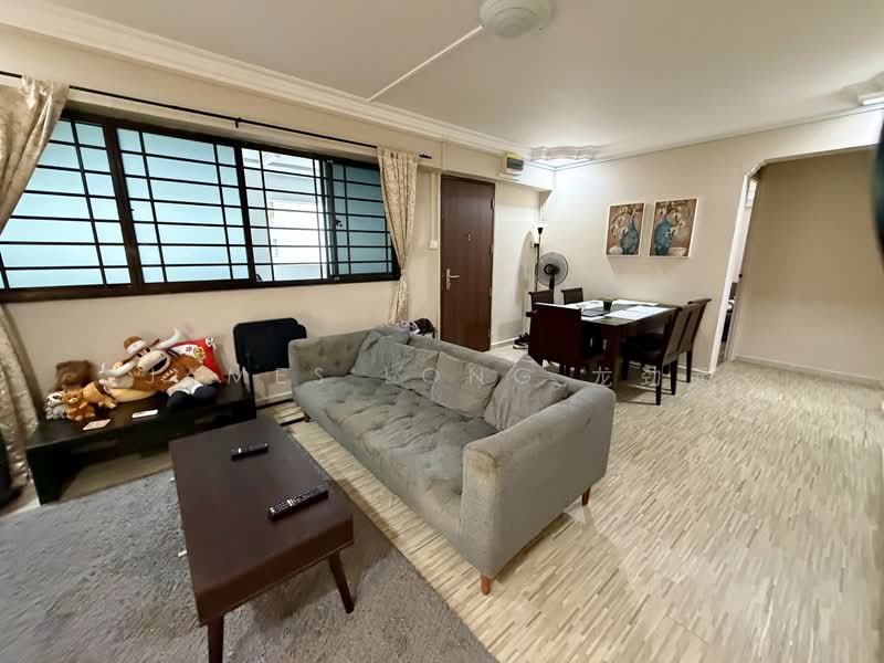 435 Bukit Panjang Ring Road, 435 Bukit Panjang Ring Road, 3 Bedrooms, 904 sqft, HDB Flat For Sale, by James Long 龙劲元, 500143403 - Living Room - PropertyGuru.com.sg