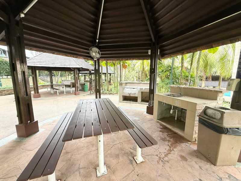 Ridgewood Condominium, 61 Mount Sinai Drive, 3 Bedrooms, 1,744 sqft, Condominium For Rent, by Cindy Fu 付小姐, 500143413 - Exterior - PropertyGuru.com.sg