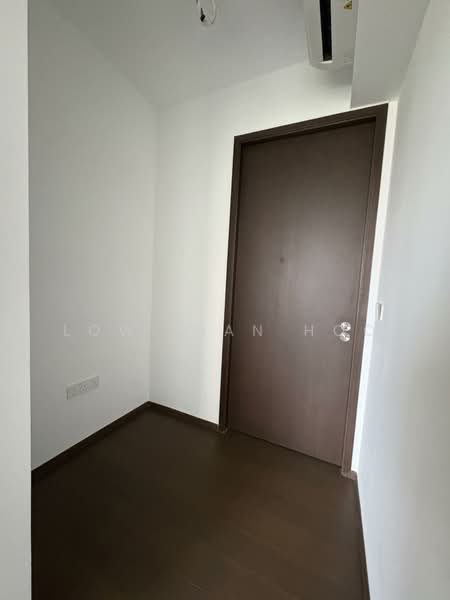 Tembusu Grand, 98 Jalan Tembusu, 1 Bedroom, 527 sqft, Condominium For Sale, by Low Kian Hoo, 500143419 - Interior - PropertyGuru.com.sg