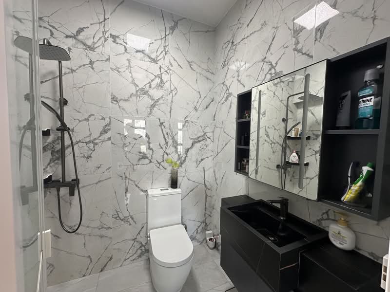 415A Northshore Drive, 415A Northshore Drive, 3 Bedrooms, 1,205 sqft, HDB Flat For Sale, by Dylan Lim, 500143421 - Bathroom - PropertyGuru.com.sg