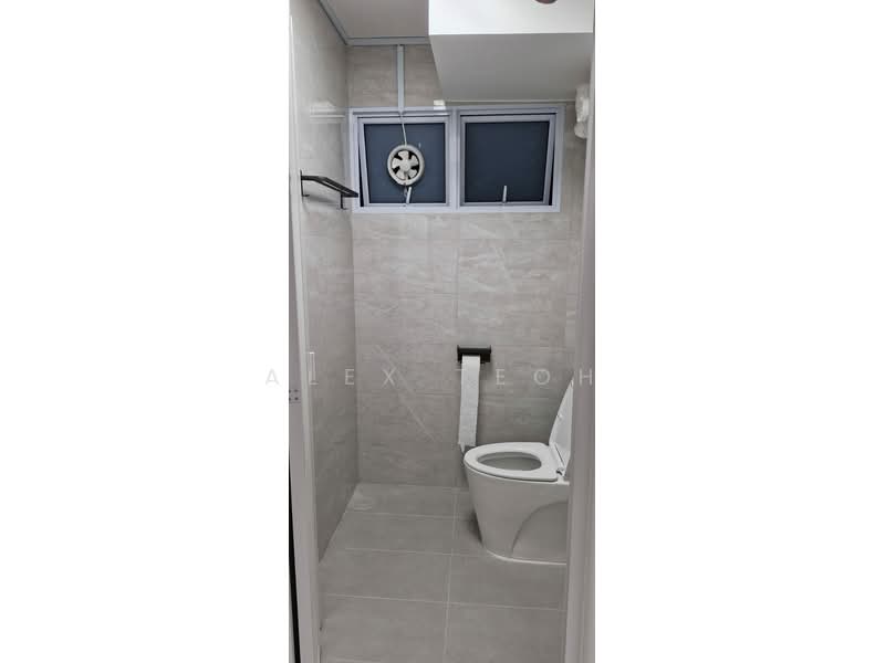 309 Clementi Avenue 4, 309 Clementi Avenue 4, Room Rental, 100 sqft, HDB Flat For Rent, by Alex Teoh, 500143423 - Bathroom - PropertyGuru.com.sg