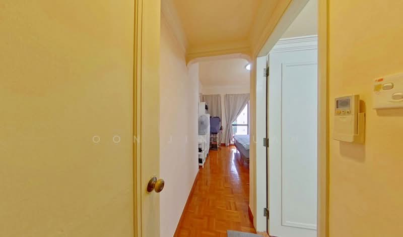 Seasons View, , 2 Bedrooms, 969 sqft, Condominium For Sale, by Oon Jin Kuan, 500143430 - PropertyGuru.com.sg