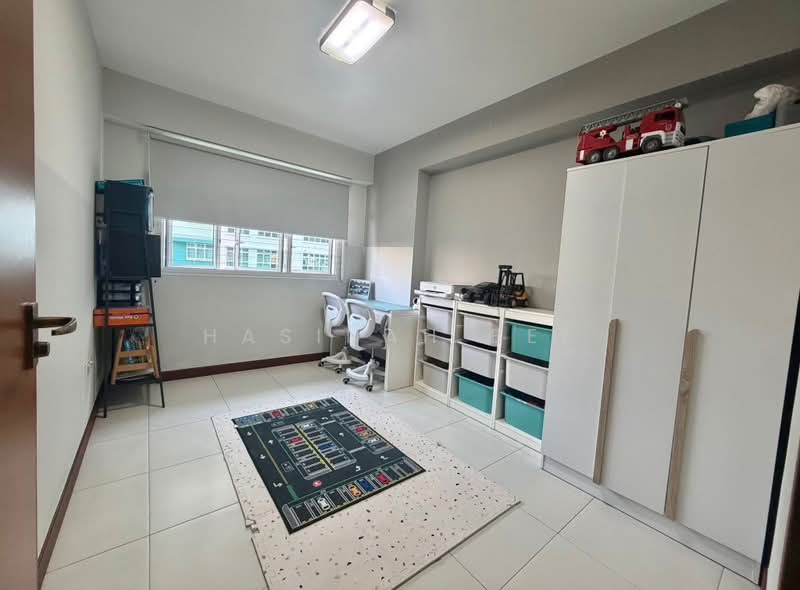 315B Yishun Greenwalk, , 3 Bedrooms, 990 sqft, HDB Flat For Sale, by Hasinah Bee, 500143432 - PropertyGuru.com.sg