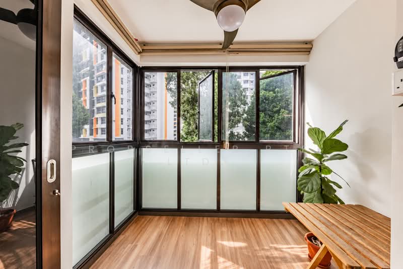 265 Toh Guan Road, 265 Toh Guan Road, 3 Bedrooms, 1,302 sqft, HDB Flat For Sale, by ADNIX LIU, 500143447 - Balcony - PropertyGuru.com.sg