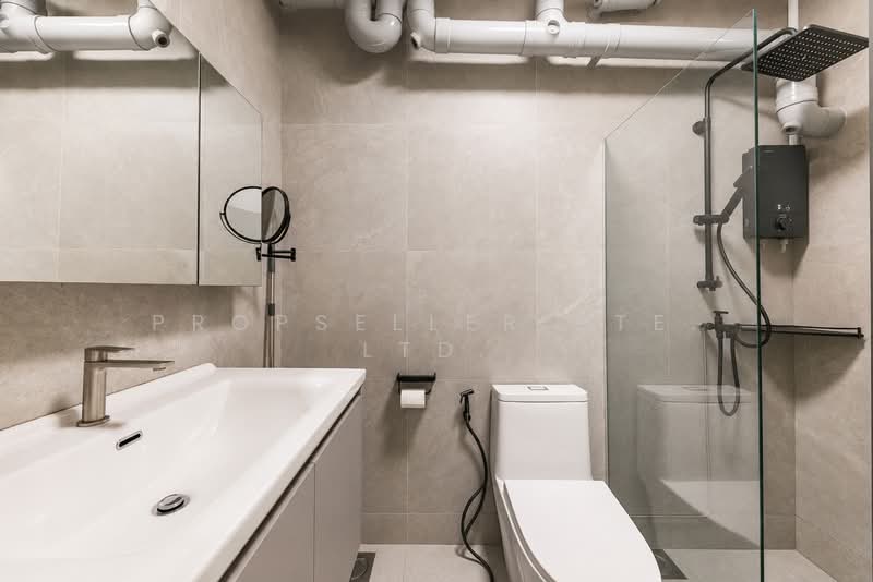 265 Toh Guan Road, 265 Toh Guan Road, 3 Bedrooms, 1,302 sqft, HDB Flat For Sale, by ADNIX LIU, 500143447 - Bathroom - PropertyGuru.com.sg