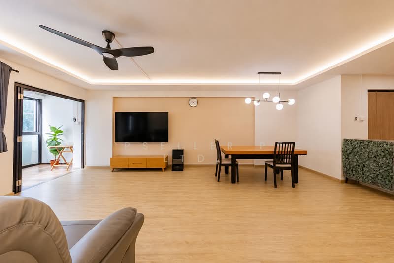 265 Toh Guan Road, 265 Toh Guan Road, 3 Bedrooms, 1,302 sqft, HDB Flat For Sale, by ADNIX LIU, 500143447 - Living Room - PropertyGuru.com.sg