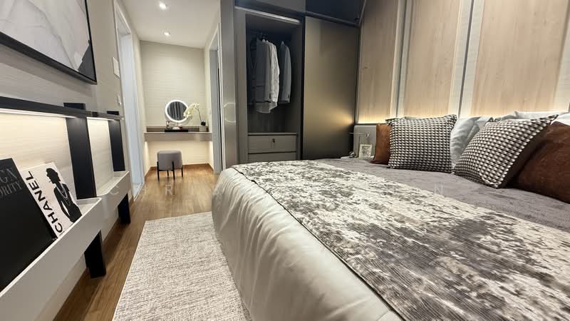 SUPER CHEAP! FREEHOLD AT LEASEHOLD PRICE! 5 MINS WALK TO MRT!, , 3 Bedrooms, 764 sqft, Condominium For Sale, by Christine Chin, 500143451 - Bedroom - PropertyGuru.com.sg