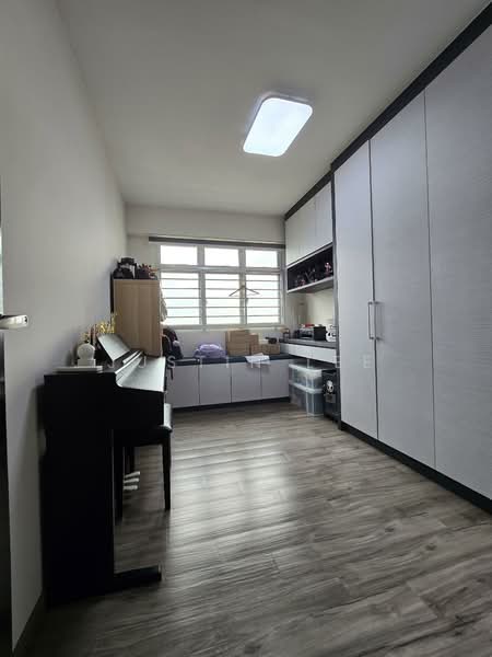 780C Woodlands Crescent, 780C Woodlands Crescent, 3 Bedrooms, 990 sqft, HDB Flat For Sale, by Justin Lee, 500143457 - Study - PropertyGuru.com.sg