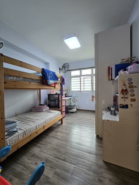 780C Woodlands Crescent, 780C Woodlands Crescent, 3 Bedrooms, 990 sqft, HDB Flat For Sale, by Justin Lee, 500143457 - Bedroom - PropertyGuru.com.sg