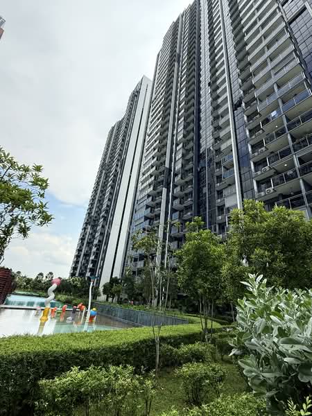 Parc Riviera, 103 West Coast Vale, 2 Bedrooms, 603 sqft, Condominium For Sale, by Anne Liu, 500143465 - Kids Pool and a 33m Leisure Pool - PropertyGuru.com.sg