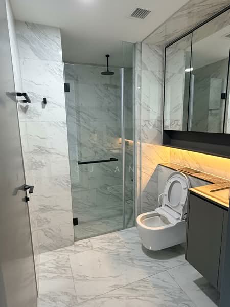 The Landmark, 173 Chin Swee Road, 1 Bedroom, 517 sqft, Condominium For Sale, by CJ Ang, 500143484 - Bathroom - PropertyGuru.com.sg