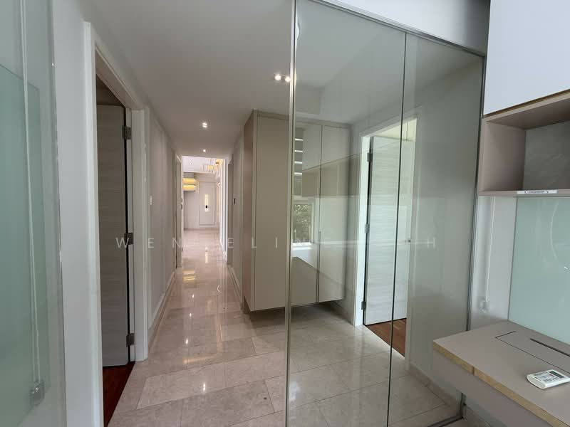 Monterey Park Condominium, 33 West Coast Rise, 3 Bedrooms, 1,367 sqft, Condominium For Sale, by Wendeline Goh, 500143492 - Corridor - PropertyGuru.com.sg