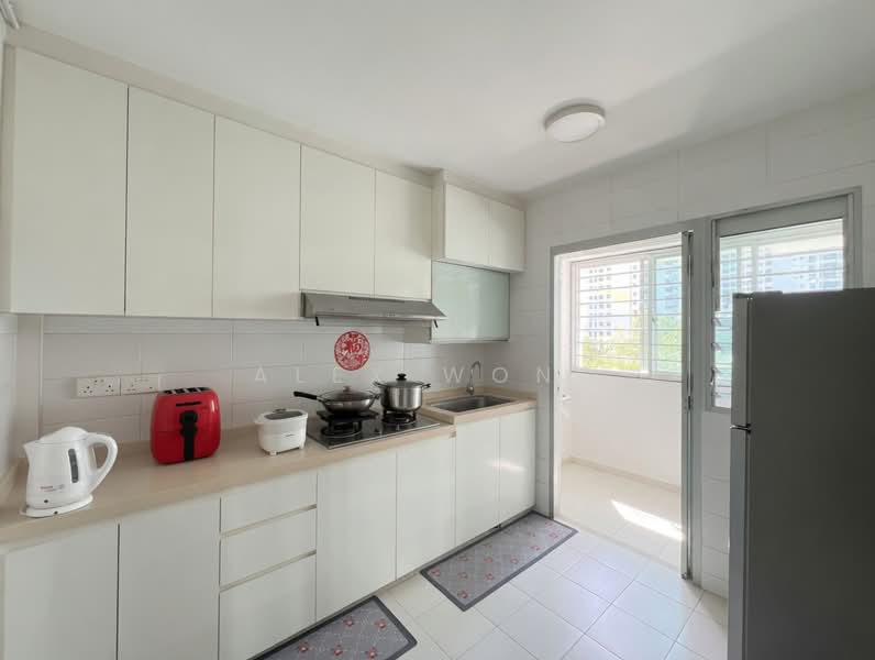 803C Keat Hong Close, 803C Keat Hong Close, 3 Bedrooms, 1,001 sqft, HDB Flat For Sale, by Alex Wong, 500143506 - Kitchen - PropertyGuru.com.sg