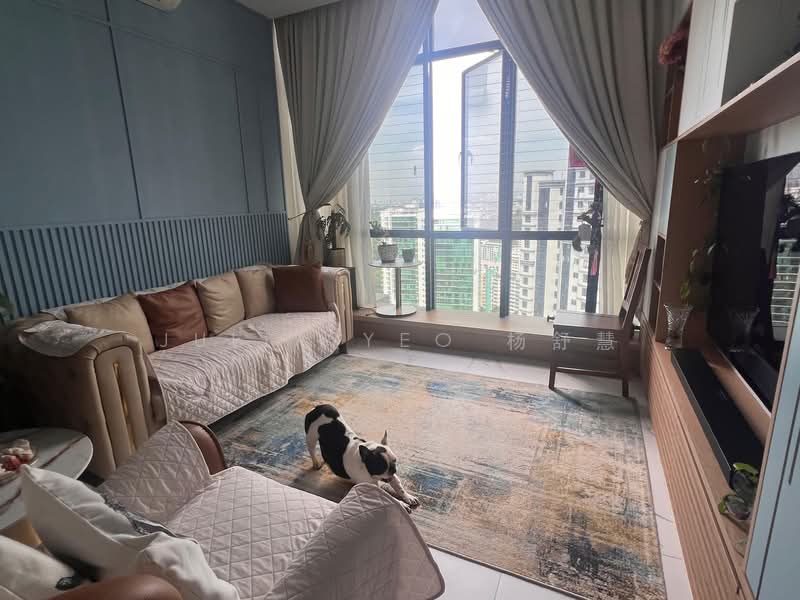 Regent Heights, 50 Bukit Batok East Avenue 5, 2 Bedrooms, 1,023 sqft, Condominium For Rent, by Julia Yeo 杨舒慧, 500143520 - Living Room - PropertyGuru.com.sg