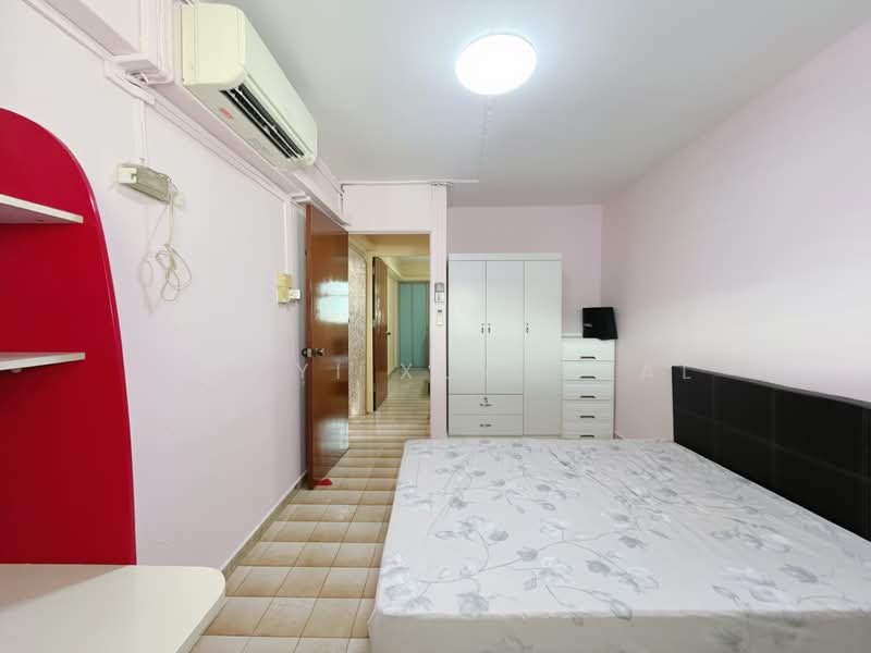 456 Ang Mo Kio Avenue 10, 456 Ang Mo Kio Avenue 10, 3 Bedrooms, 882 sqft, HDB Flat For Rent, by Lee Yi Xuan Val, 500143521 - Bedroom - PropertyGuru.com.sg