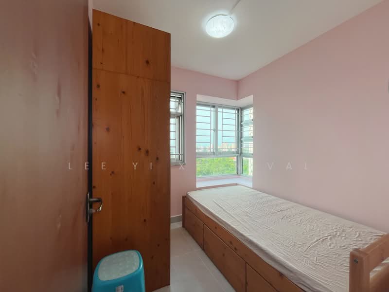 456 Ang Mo Kio Avenue 10, 456 Ang Mo Kio Avenue 10, 3 Bedrooms, 882 sqft, HDB Flat For Rent, by Lee Yi Xuan Val, 500143521 - Bedroom - PropertyGuru.com.sg
