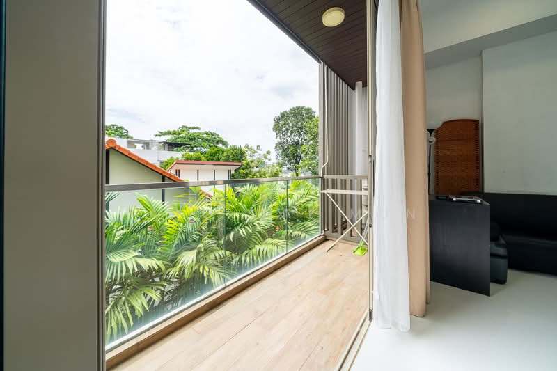 Liiv Residences, 339 Pasir Panjang Road, Studio, 398 sqft, Apartment For Sale, by Tang Wai Mun, 500143524 - Balcony - PropertyGuru.com.sg