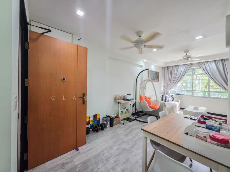 636A Senja Parc View, 636A Senja Road, 2 Bedrooms, 721 sqft, HDB Flat For Sale, by Clauson Seah, 500143532 - Living Room - PropertyGuru.com.sg
