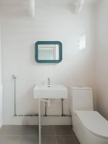 517 Serangoon North Avenue 4, 517 Serangoon North Avenue 4, 3 Bedrooms, 1,119 sqft, HDB Flat For Sale, by EVON NG, 500143533 - Bathroom - PropertyGuru.com.sg