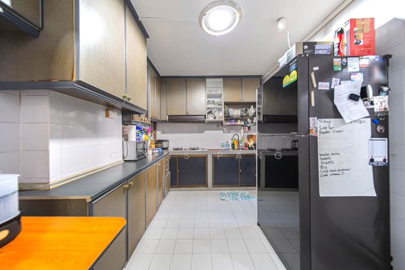 708 Woodlands Drive 70, 708 Woodlands Drive 70, 3 Bedrooms, 1,065 sqft, HDB Flat For Sale, by Chris Pang, 500143541 - Kitchen - PropertyGuru.com.sg