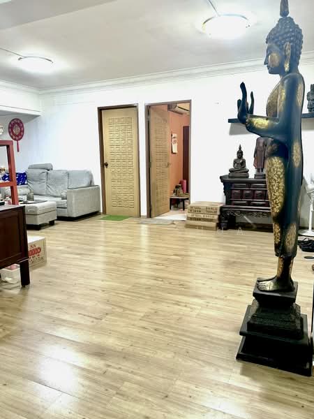 706 Jurong West Street 71, 706 Jurong West Street 71, 4 Bedrooms, 1,378 sqft, HDB Flat For Sale, by Dylan Chua, 500143546 - Living Room - PropertyGuru.com.sg
