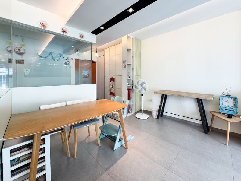 807C Chai Chee Road, 807C Chai Chee Road, 3 Bedrooms, 1,001 sqft, HDB Flat For Sale, by Jasmine Wee, 500143568 - Dining Room - PropertyGuru.com.sg