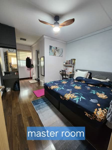 112 Pasir Ris Street 11, 112 Pasir Ris Street 11, 3 Bedrooms, 1,140 sqft, HDB Flat For Sale, by Rozana Sahlan, 500143576 - Master Bedroom - PropertyGuru.com.sg