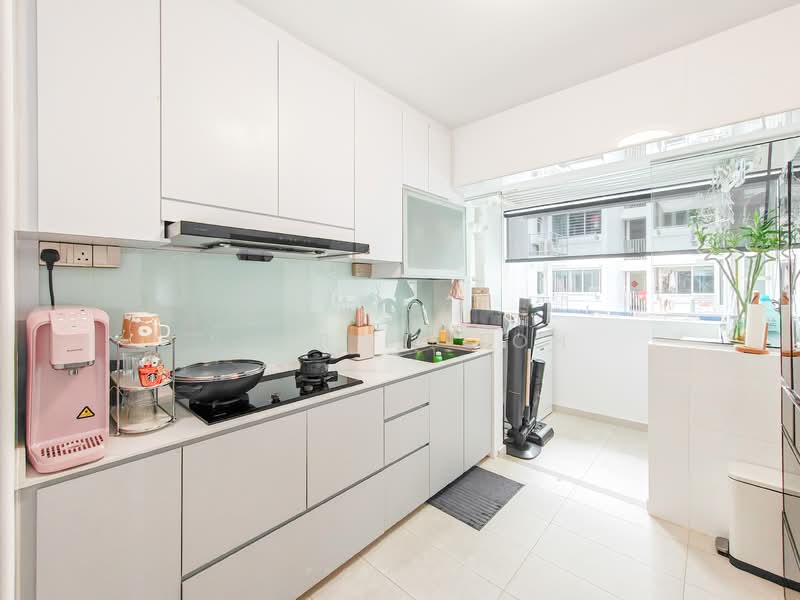 621A Tampines Street 61, 621A Tampines Street 61, 3 Bedrooms, 1,001 sqft, HDB Flat For Sale, by Sher Li Toh, 500143596 - Kitchen - PropertyGuru.com.sg