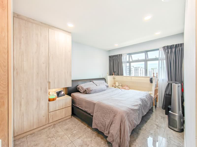 621A Tampines Street 61, 621A Tampines Street 61, 3 Bedrooms, 1,001 sqft, HDB Flat For Sale, by Sher Li Toh, 500143596 - Bedroom - PropertyGuru.com.sg