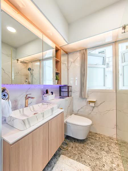 621A Tampines Street 61, 621A Tampines Street 61, 3 Bedrooms, 1,001 sqft, HDB Flat For Sale, by Sher Li Toh, 500143596 - Bathroom - PropertyGuru.com.sg