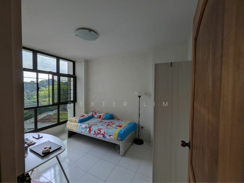 470 Segar Road, 470 Segar Road, 3 Bedrooms, 1,200 sqft, HDB Flat For Sale, by Dexter Lim, 500143598 - Bedroom - PropertyGuru.com.sg