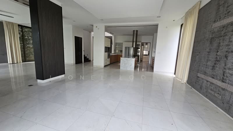 Paradise Island, Paradise Island, 5 Bedrooms, 8,500 sqft, Bungalow House For Rent, by Lionel Loo PN, 500143601 - Living Room - PropertyGuru.com.sg