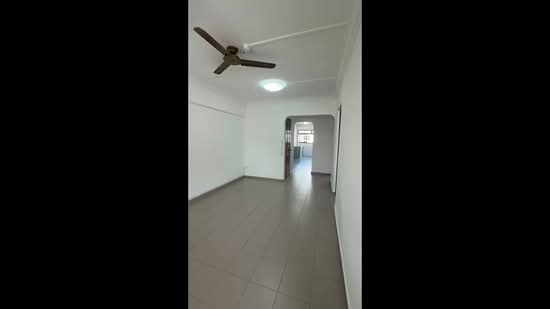 829 Yishun Street 81, 829 Yishun Street 81, 2 Bedrooms, 785 sqft, HDB Flat For Sale, by Devin Lee, 500143626 - PropertyGuru.com.sg