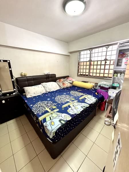 653 Yishun Avenue 4, 653 Yishun Avenue 4, 3 Bedrooms, 904 sqft, HDB Flat For Sale, by Darrell Sim, 500143627 - Bedroom 3 - PropertyGuru.com.sg