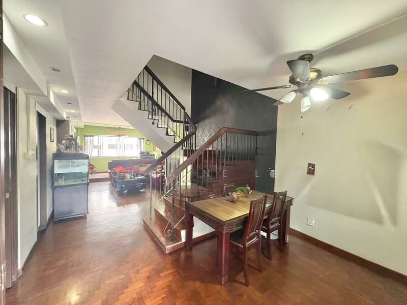 503 Jelapang Road, 503 Jelapang Road, 4 Bedrooms, 1,550 sqft, HDB Flat For Sale, by Lorraine Lum, 500143633 - Living Room - PropertyGuru.com.sg