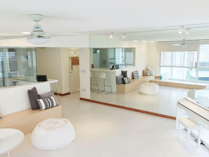 269C Punggol Field, 269C Punggol Field, 3 Bedrooms, 1,205 sqft, HDB Flat For Rent, by Vernetta Tan, 500143636 - Living Room - PropertyGuru.com.sg