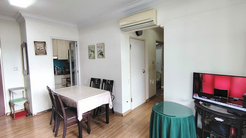 18B Holland Drive, 18B Holland Drive, 2 Bedrooms, 721 sqft, HDB Flat For Sale, by Ken Tan, 500143637 - Dining Room - PropertyGuru.com.sg