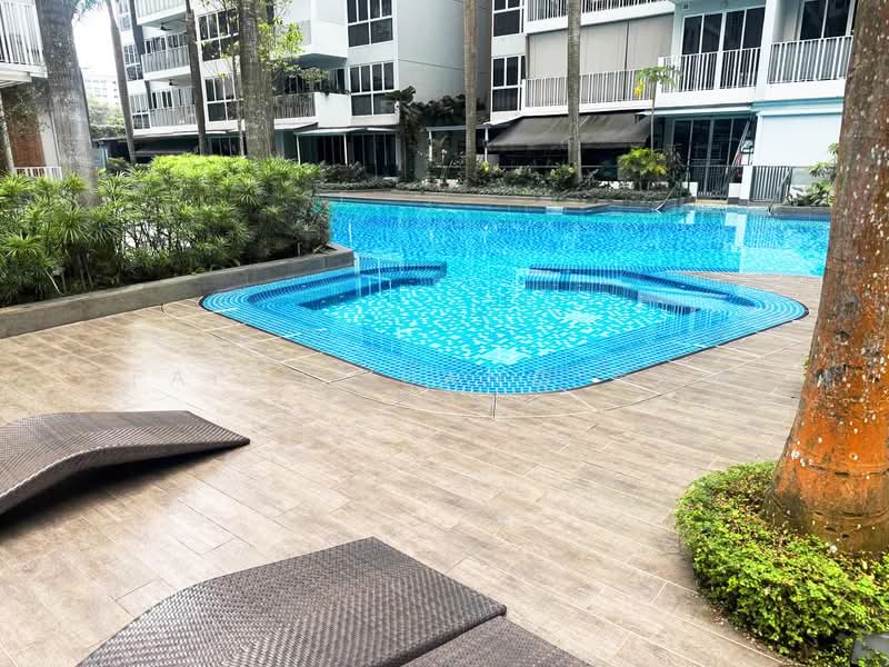 Forestville, 48 Woodlands Drive 16, Room Rental, 400 sqft, Executive Condominium For Rent, by Faith Huang 黄愛雁, 500143638 - Pool - PropertyGuru.com.sg