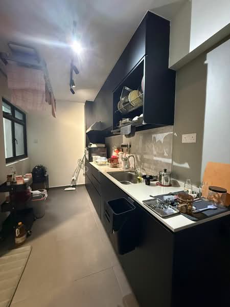 16 Cantonment Close, 16 Cantonment Close, 2 Bedrooms, 646 sqft, HDB Flat For Rent, by Joe Tay, 500143651 - Kitchen - PropertyGuru.com.sg