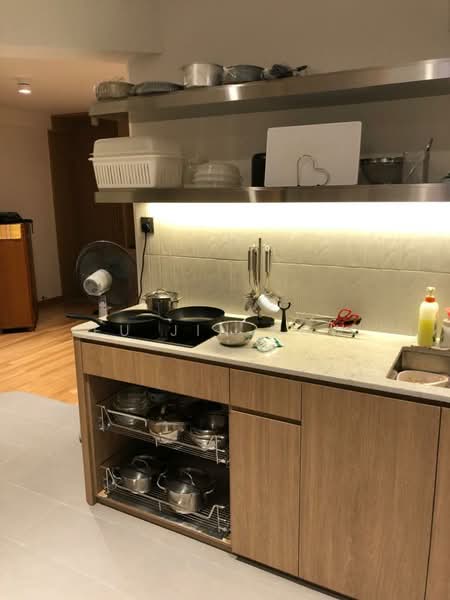 132 Edgedale Plains, 132 Edgedale Plains, 3 Bedrooms, 110 sqft, HDB Flat For Rent, by Eu Jin How, 500143653 - Kitchen - PropertyGuru.com.sg