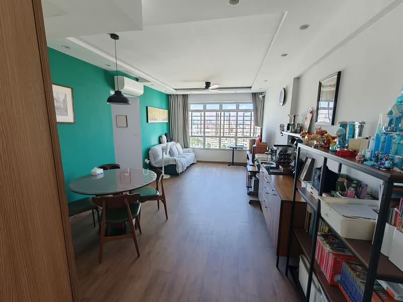 807A Chai Chee Road, 807A Chai Chee Road, 3 Bedrooms, 1,001 sqft, HDB Flat For Sale, by Julian Li, 500143669 - Living Room - PropertyGuru.com.sg